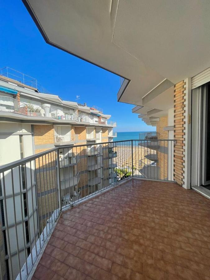 Residence Centro Commerciale - Walterigato Apartments Solo Per Famiglie Lido di Jesolo Exterior foto